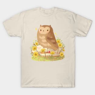 Owl and books T-Shirt